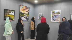 IMG ۲۰۲۵۰۳۰۲ ۱۷۳۲۲۲ نمایشگاه آثار برگزیده جشنواره کُنار بهبهان+عکس