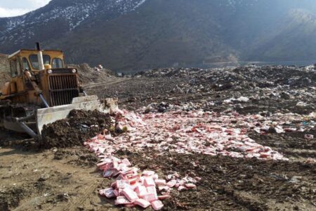 کشف بیش از ۱۵۰ کیلوگرم جگر فاسد مرغ در بهبهان