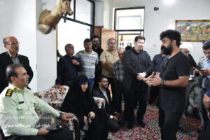 InShot ۲۰۲۵۰۶۰۴ ۱۶۱۴۰۴۴۴۶ عکس | دیدار فرمانده یگان حفاظت محیط‌زیست کشور با خانواده شهید دیده‌بان