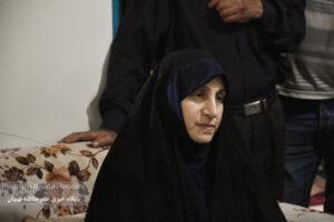 InShot ۲۰۲۵۰۶۰۴ ۱۶۱۴۵۰۳۶۲ عکس | دیدار فرمانده یگان حفاظت محیط‌زیست کشور با خانواده شهید دیده‌بان