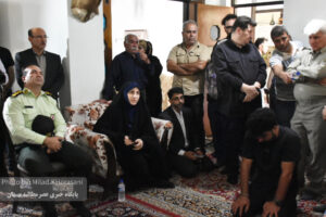 InShot ۲۰۲۵۰۶۰۴ ۱۶۱۷۲۷۸۱۵ عکس | دیدار فرمانده یگان حفاظت محیط‌زیست کشور با خانواده شهید دیده‌بان