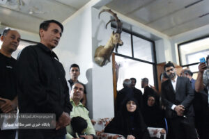 InShot ۲۰۲۵۰۶۰۴ ۱۶۲۱۴۲۳۵۲ عکس | دیدار فرمانده یگان حفاظت محیط‌زیست کشور با خانواده شهید دیده‌بان