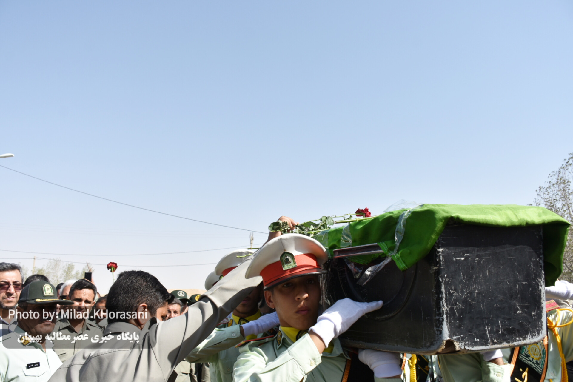 InShot ۲۰۲۵۰۶۰۶ ۱۲۴۱۲۳۱۶۷ عکس| مراسم تشیع پیکر شهید هدایت‌اله دیده‌بان در بهبهان