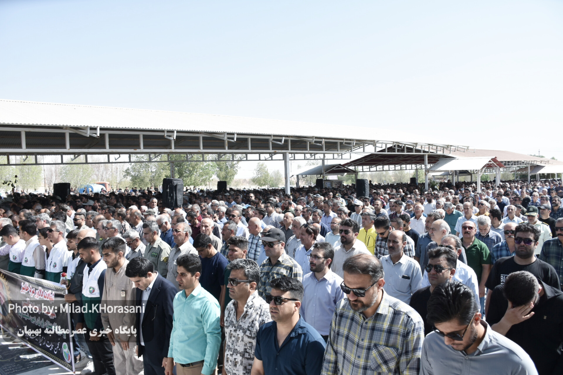 InShot ۲۰۲۵۰۶۰۶ ۱۳۰۸۰۸۰۰۵ عکس| مراسم تشیع پیکر شهید هدایت‌اله دیده‌بان در بهبهان