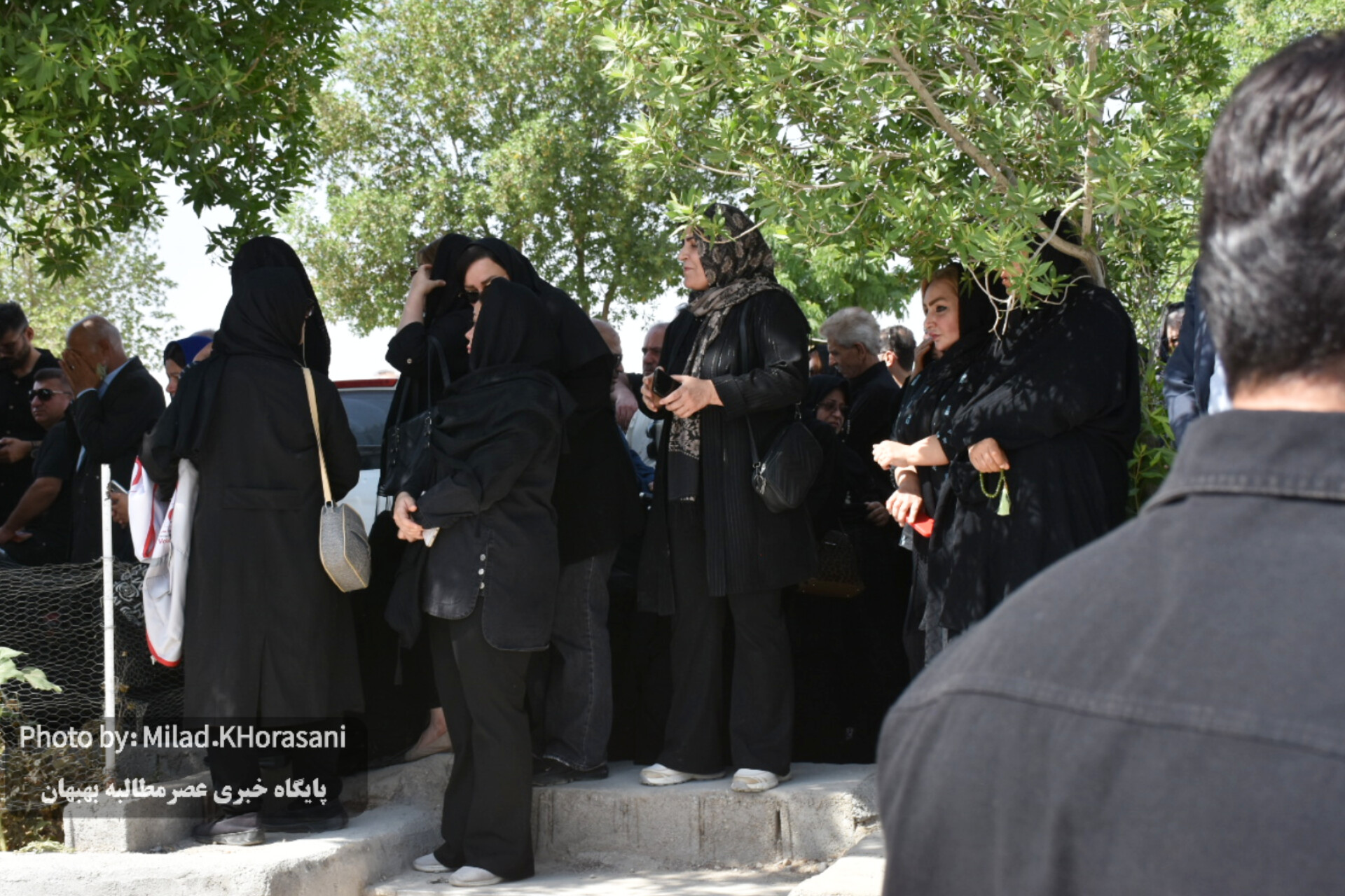 InShot ۲۰۲۵۰۶۰۶ ۱۳۳۲۱۱۱۱۳ عکس| مراسم تشیع پیکر شهید هدایت‌اله دیده‌بان در بهبهان