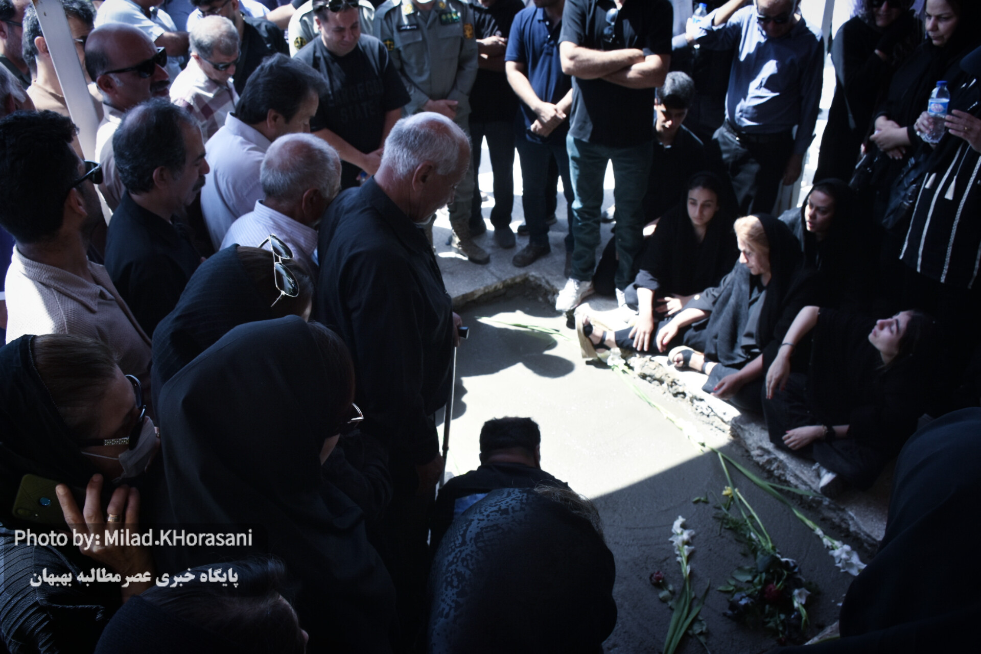 InShot ۲۰۲۵۰۶۰۶ ۱۳۴۶۵۸۲۱۹ عکس| مراسم تشیع پیکر شهید هدایت‌اله دیده‌بان در بهبهان
