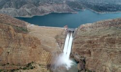 رهاسازی ۳۶ میلیون مترمکعب آب از سد مارون با دستور استاندار خوزستان