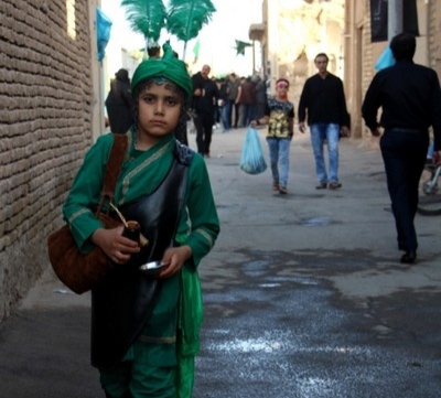 IMG ۲۰۲۵۰۷۰۴ ۱۹۳۱۴۳ نگاهی به آیین عزاداری بهبهان/ از سینه‌زدن تا سینه‌سوختن؛ آن‌گاه که بهبهان، با اشک، کربلا را می‌نگارد