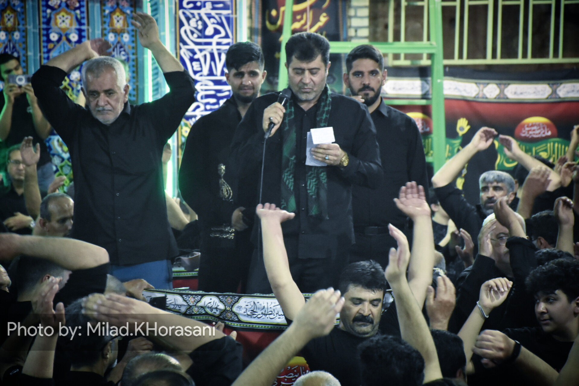 InShot ۲۰۲۵۰۷۰۴ ۱۵۳۱۵۸۶۶۵ عکس| عزاداری شب هشتم محرم در بهبهان