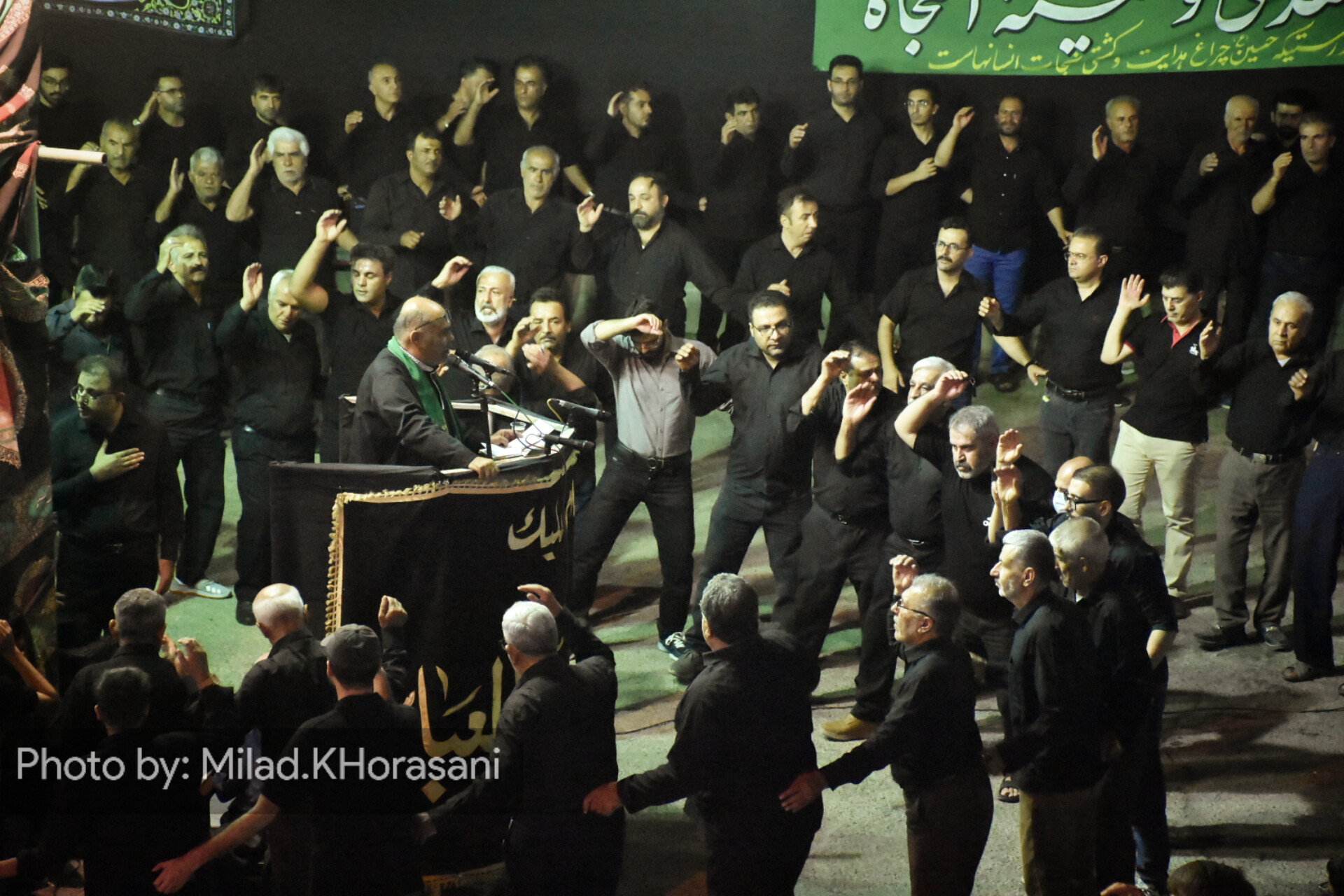 InShot ۲۰۲۵۰۷۰۴ ۱۵۵۹۱۲۶۴۳ عکس| عزاداری شب هشتم محرم در بهبهان