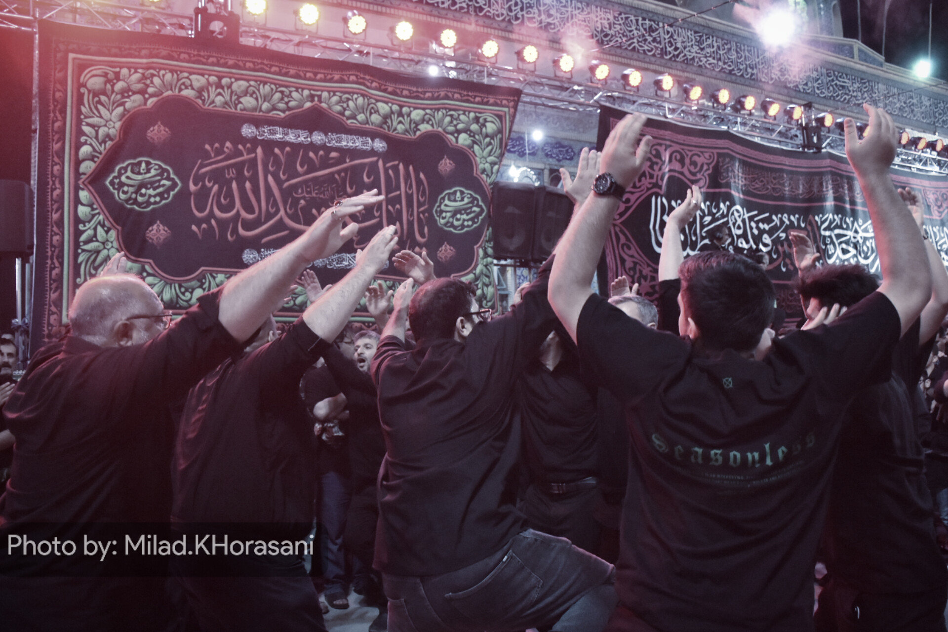 InShot ۲۰۲۵۰۷۰۶ ۱۰۵۵۰۹۹۴۵ 2 عکس| عزاداری شب عاشورای حسینی در بهبهان