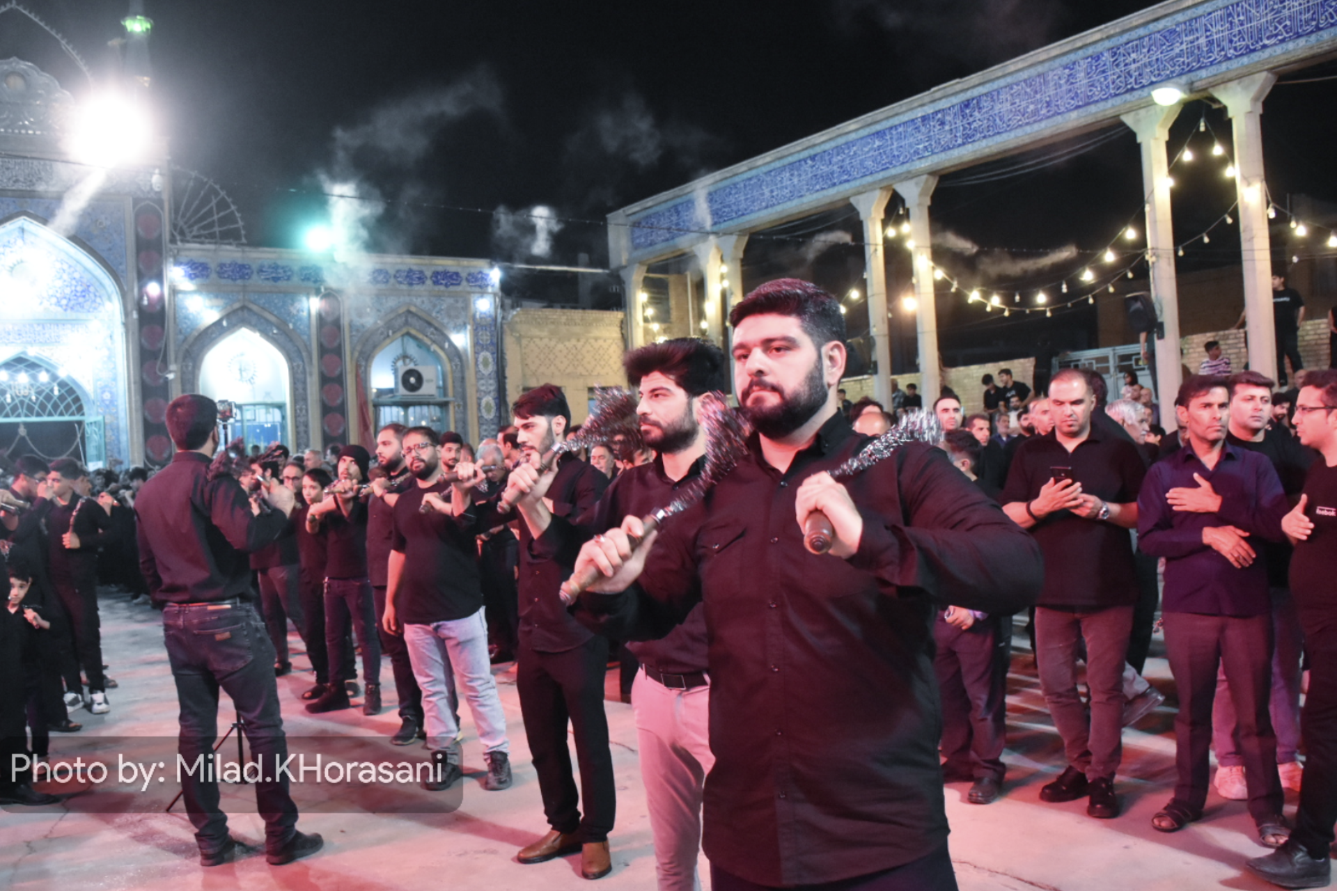 InShot ۲۰۲۵۰۷۰۶ ۱۴۳۲۵۱۸۵۰ عکس| عزاداری شب عاشورای حسینی در بهبهان