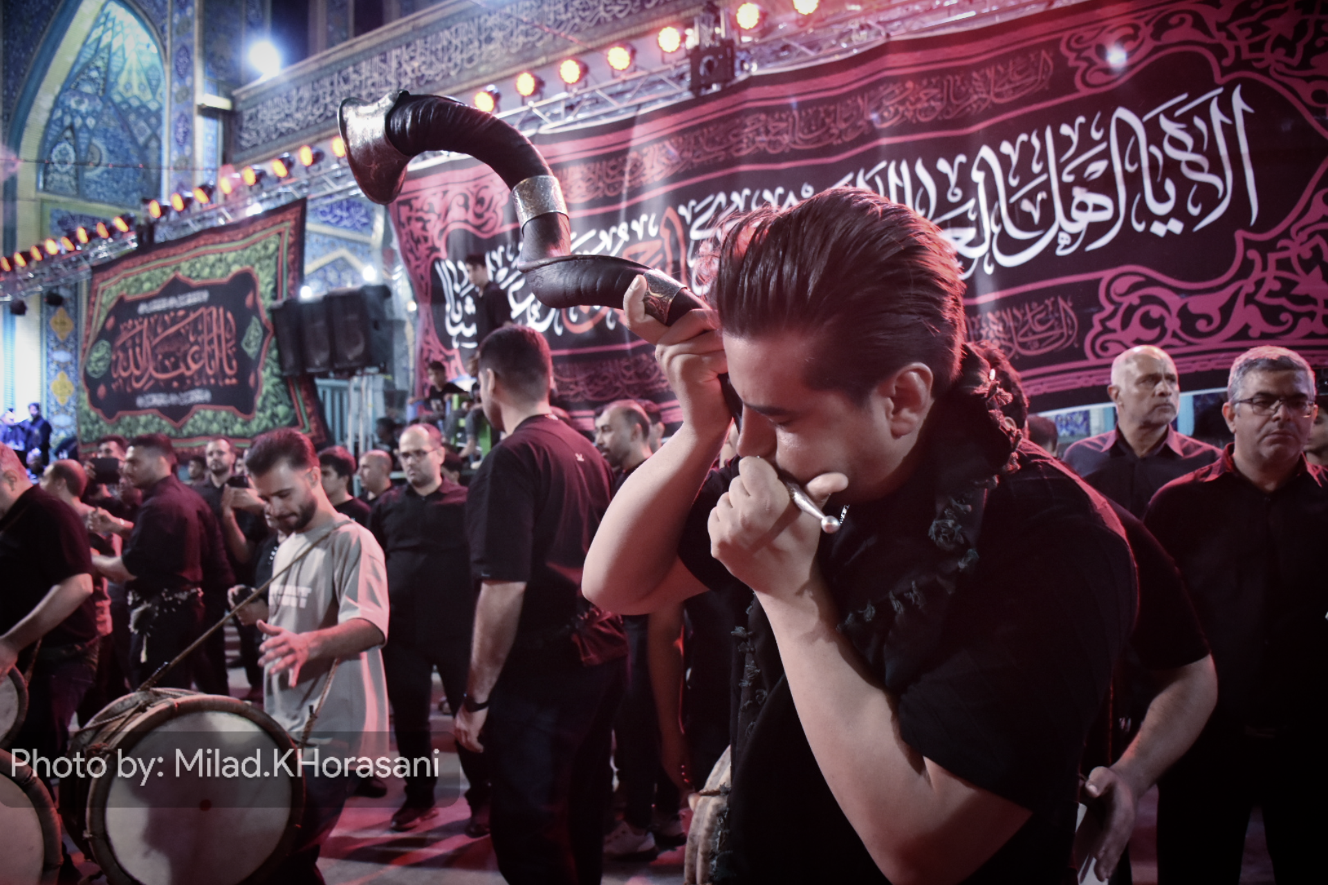 InShot ۲۰۲۵۰۷۰۶ ۱۴۵۰۰۴۷۳۵ 1 عکس| عزاداری شب عاشورای حسینی در بهبهان