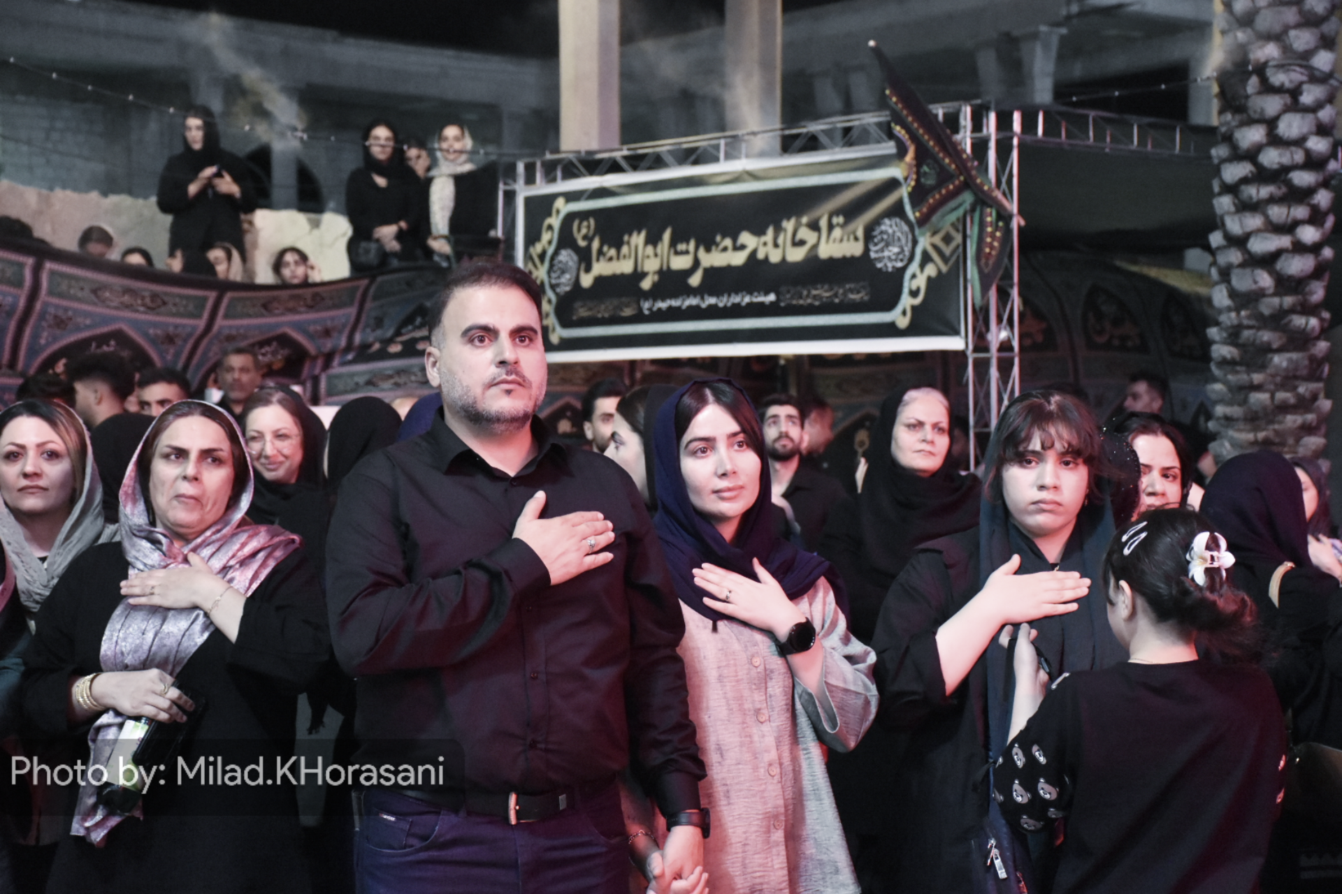 InShot ۲۰۲۵۰۷۰۶ ۱۶۲۲۳۶۲۲۱ عکس| عزاداری شب عاشورای حسینی در بهبهان
