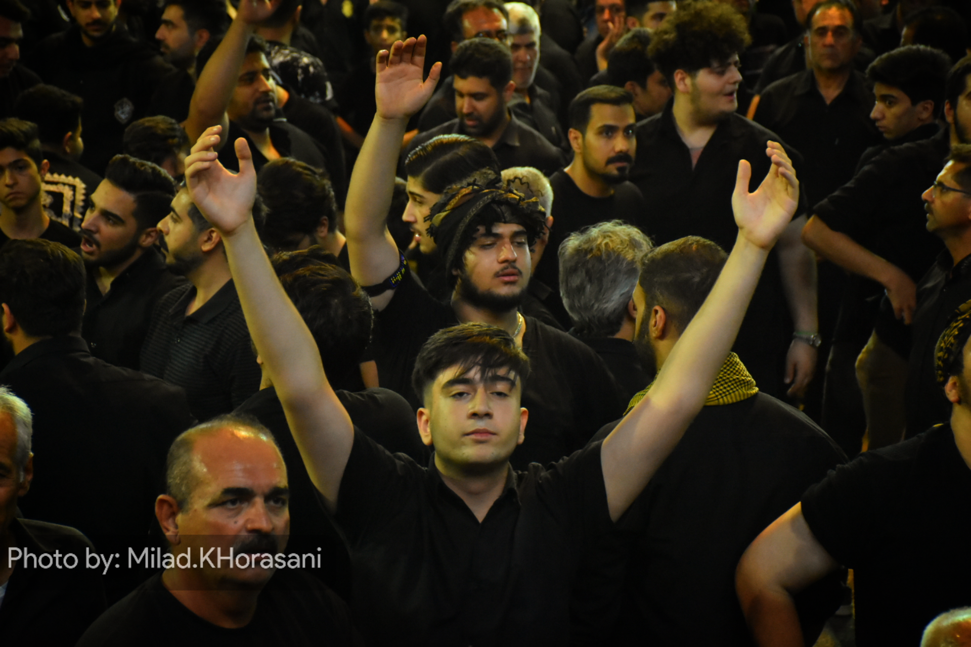 InShot ۲۰۲۵۰۷۰۶ ۱۶۲۹۱۰۹۵۷ عکس| عزاداری شب عاشورای حسینی در بهبهان