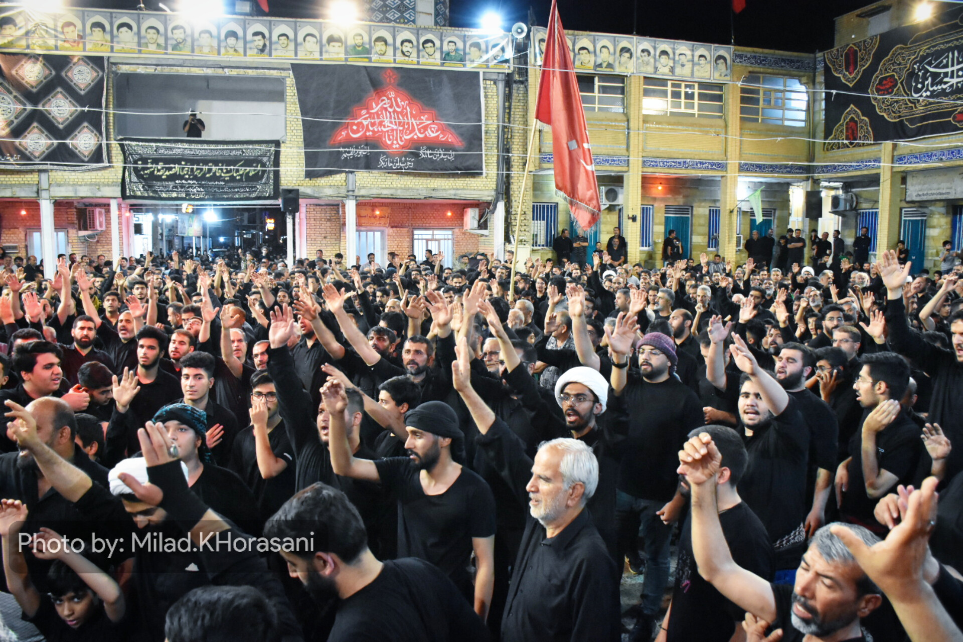 InShot ۲۰۲۵۰۷۰۷ ۰۱۳۸۵۷۴۰۵ عکس| اجتماع‌ شام غریبان در بهبهان