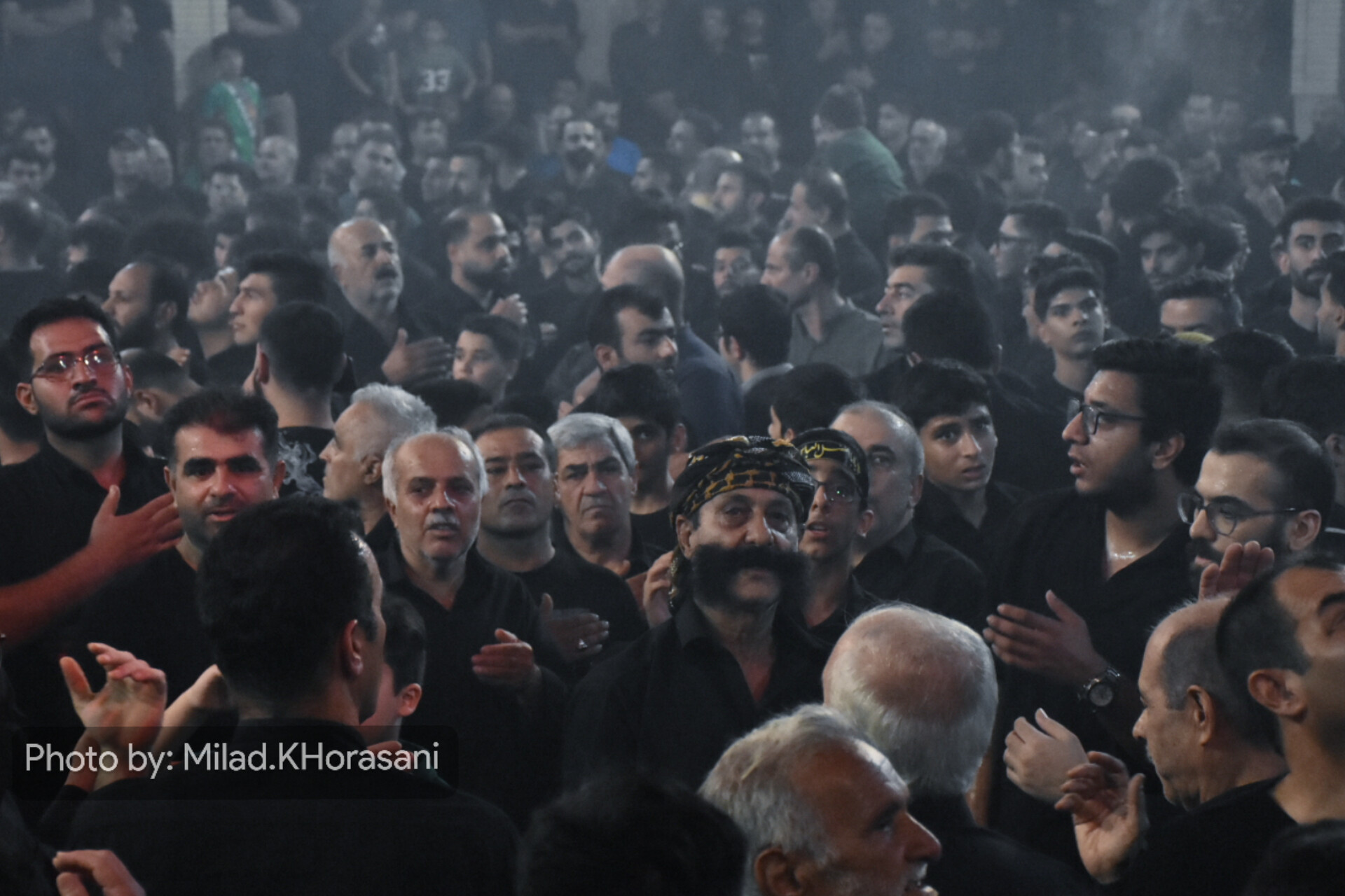 InShot ۲۰۲۵۰۷۰۷ ۰۲۰۳۰۴۹۱۶ عکس| اجتماع‌ شام غریبان در بهبهان