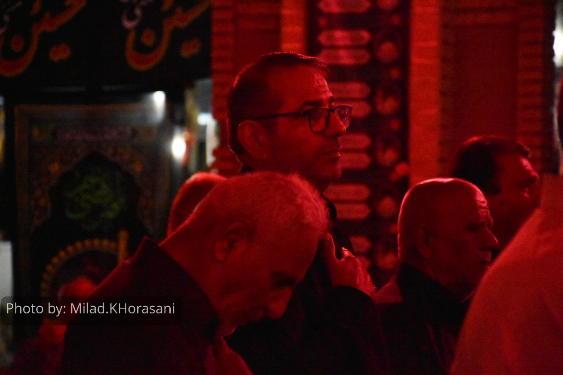 InShot ۲۰۲۵۰۷۰۹ ۰۰۵۱۴۴۳۴۴ عکس| گلزار شهدای بهبهان، میزبان شام غریبان شهدای دشت کربلا