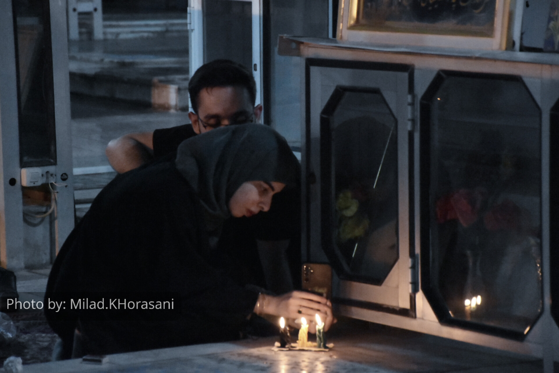 InShot ۲۰۲۵۰۷۰۹ ۰۱۱۹۵۷۶۸۳ عکس| گلزار شهدای بهبهان، میزبان شام غریبان شهدای دشت کربلا