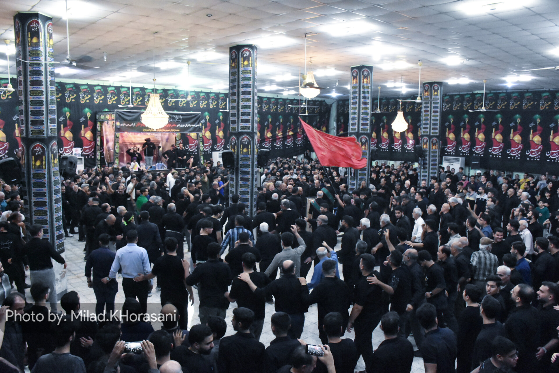 InShot ۲۰۲۵۰۷۱۸ ۰۳۳۶۲۷۸۲۵ عکس| عزاداری سنتی دهه دوم محرم در بهبهان