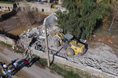 رفع تصرف ۳۳ هکتار از اراضی ملی و دولتی در بهبهان