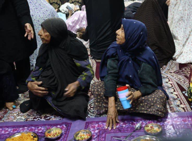 IMG 20250813 173214 545 1 موکب فاطمیه بهبهان؛ چهار سال عشق و اشک در مسیر زائران اربعین