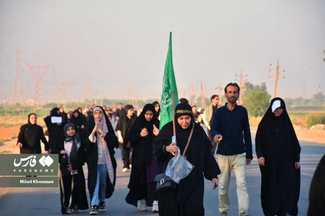 IMG ۲۰۲۵۰۸۱۹ ۰۰۰۷۴۵۷۱۴ آیین پیاده‌روی مردم بهبهان تا قدمگاه امام رضا(ع) در سالروز شهادت امام رئوف برگزار می‌شود