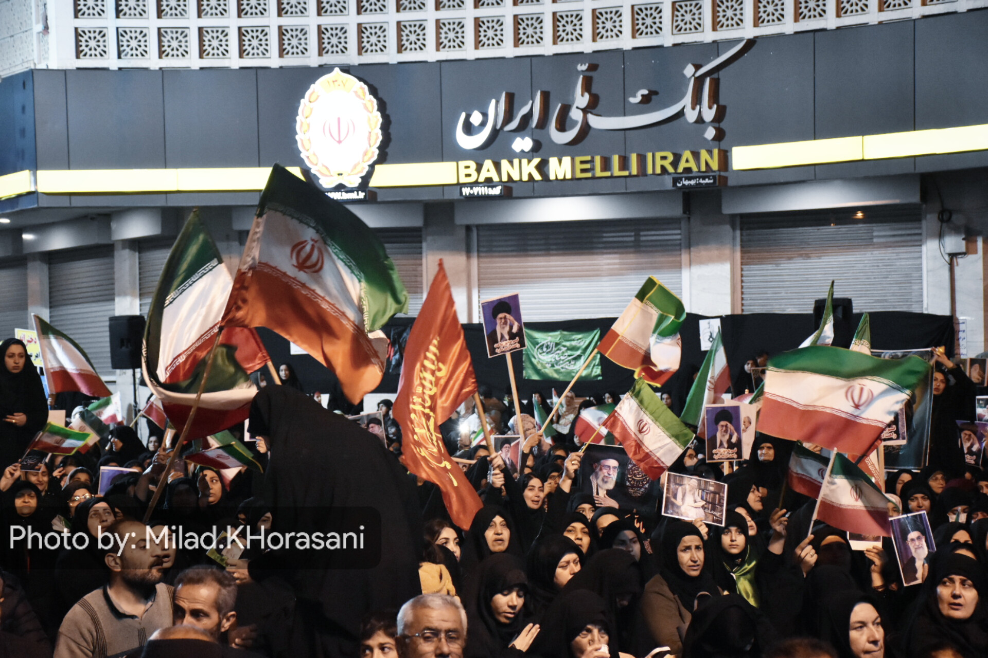 InShot ۲۰۲۶۰۳۰۴ ۲۳۵۳۱۱۲۴۵ دیار ارجان در سوگ امام امت/ تجمع مردمی بهبهان درپی شهادت رهبر انقلاب+ گزارش تصویری