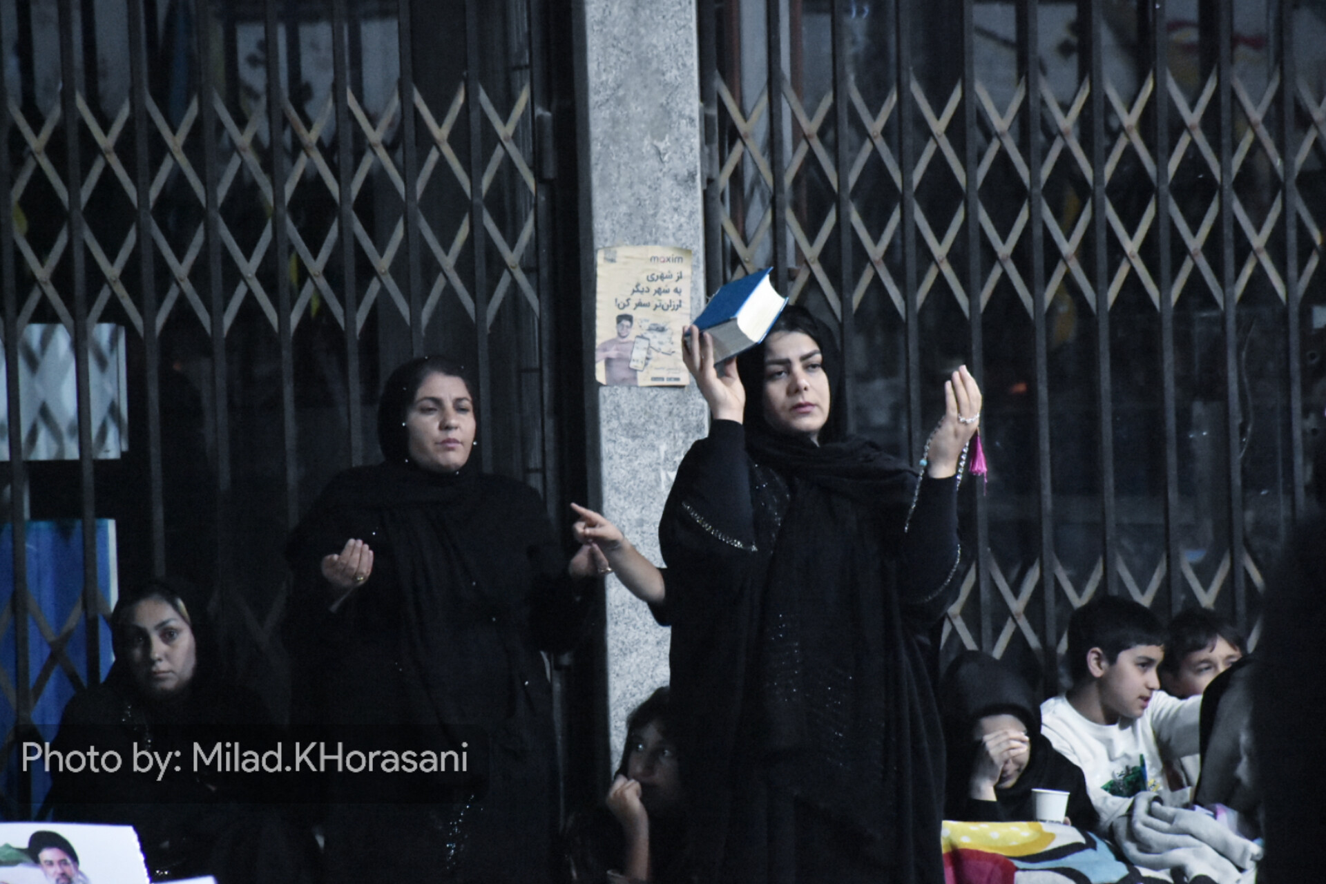InShot ۲۰۲۶۰۳۱۳ ۱۱۳۴۲۰۷۲۰ عکس| احیای شب بیست و سوم ماه رمضان در بهبهان