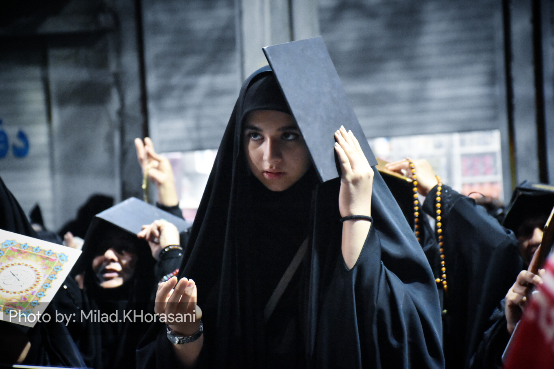 InShot ۲۰۲۶۰۳۱۳ ۱۱۳۶۵۸۵۹۳ عکس| احیای شب بیست و سوم ماه رمضان در بهبهان
