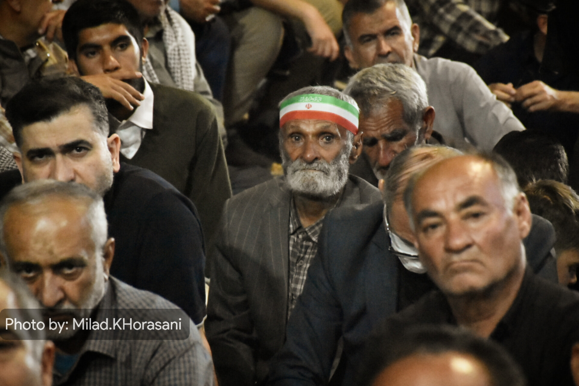 InShot ۲۰۲۶۰۴۲۰ ۱۲۳۹۰۰۶۰۰ عکس| پنجاهمین شب میدان داری مردم بهبهان با حضور دختران انقلاب