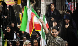 عکس| پنجاهمین شب میدان داری مردم بهبهان با حضور دختران انقلاب